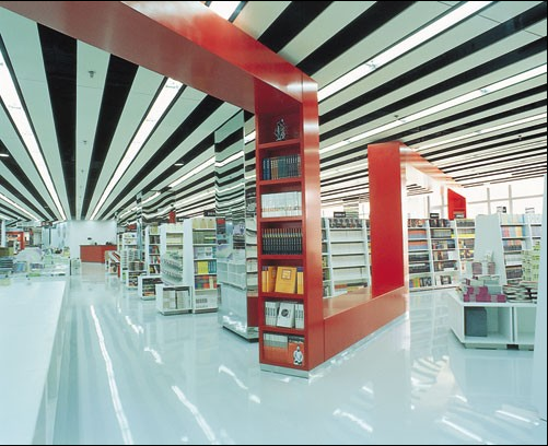 文化气息浓郁中关村图书大厦