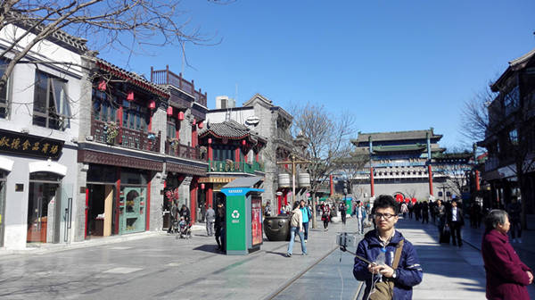 市街以东,涵盖珠宝市街,粮食店街,廊坊二条,门框胡同,施家胡同等胡同